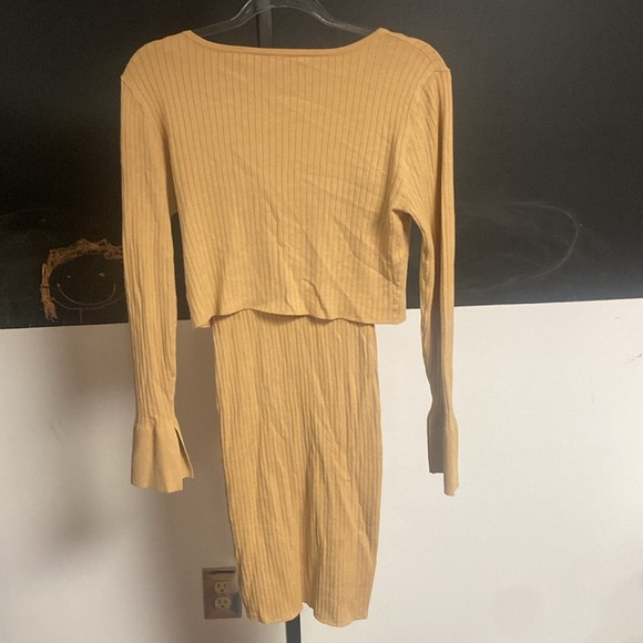 House of Harlow 1960 dress and cardi set size small - Picture 7 of 11